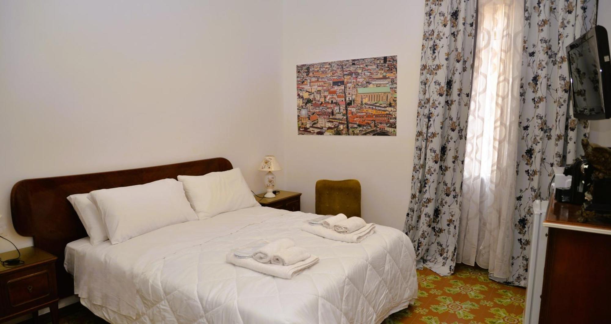 Punto Felice Riviera - Centro Citta Lungomare Caracciolo *
