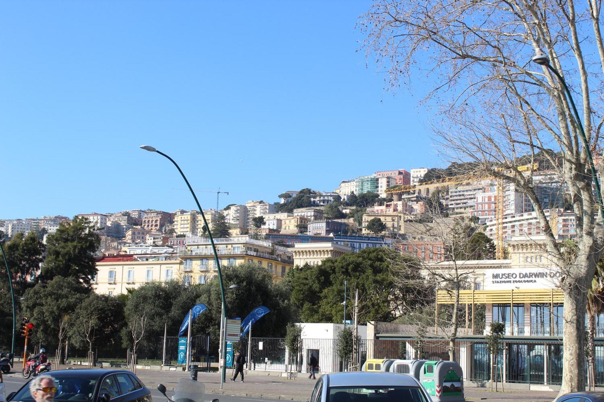 Punto Felice Riviera - Centro Citta Lungomare Caracciolo *